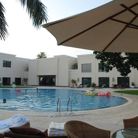 The Lalit Temple View Hotel Khajurāho Eksteriør billede