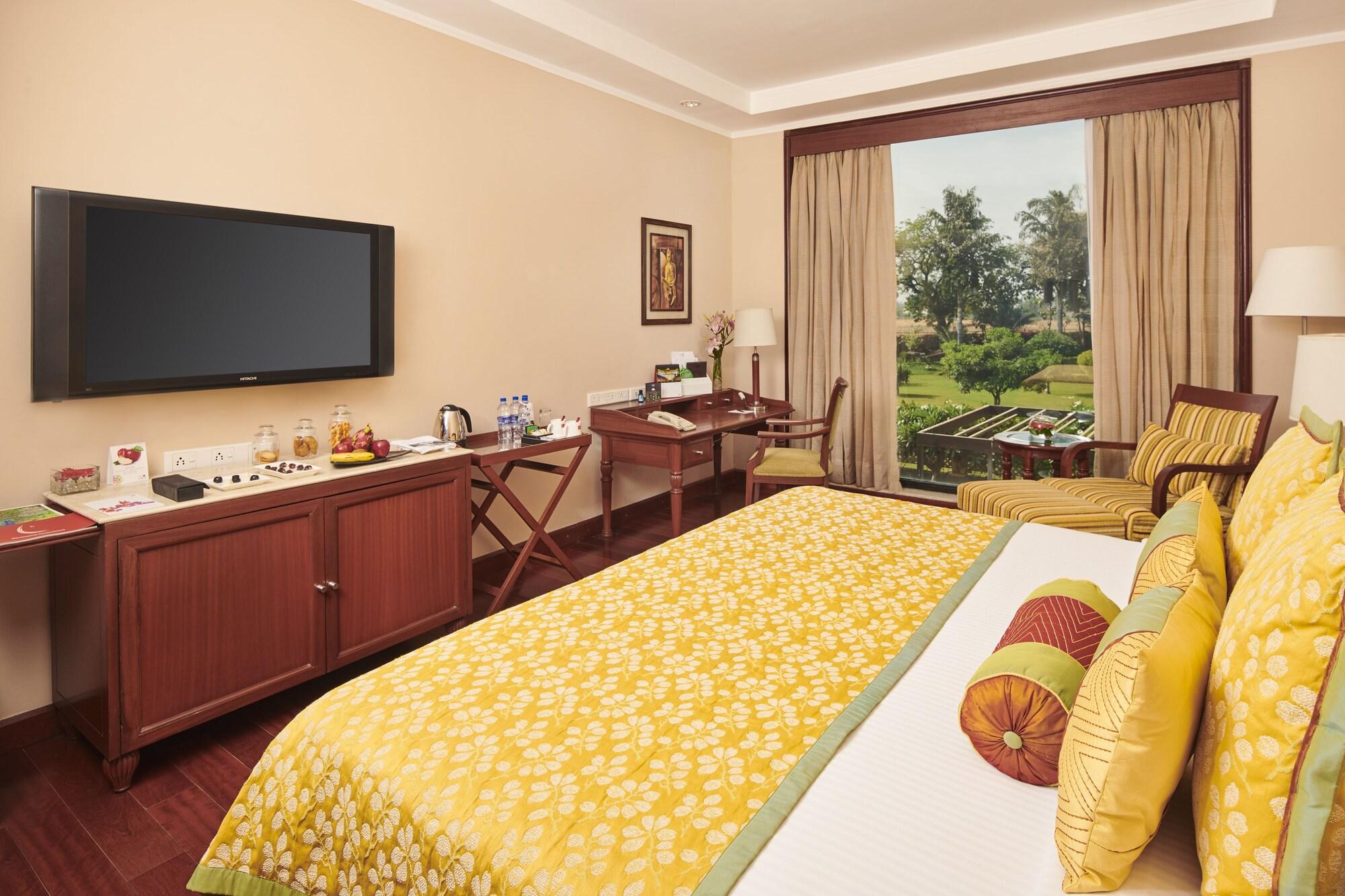 The Lalit Temple View Hotel Khajurāho Eksteriør billede