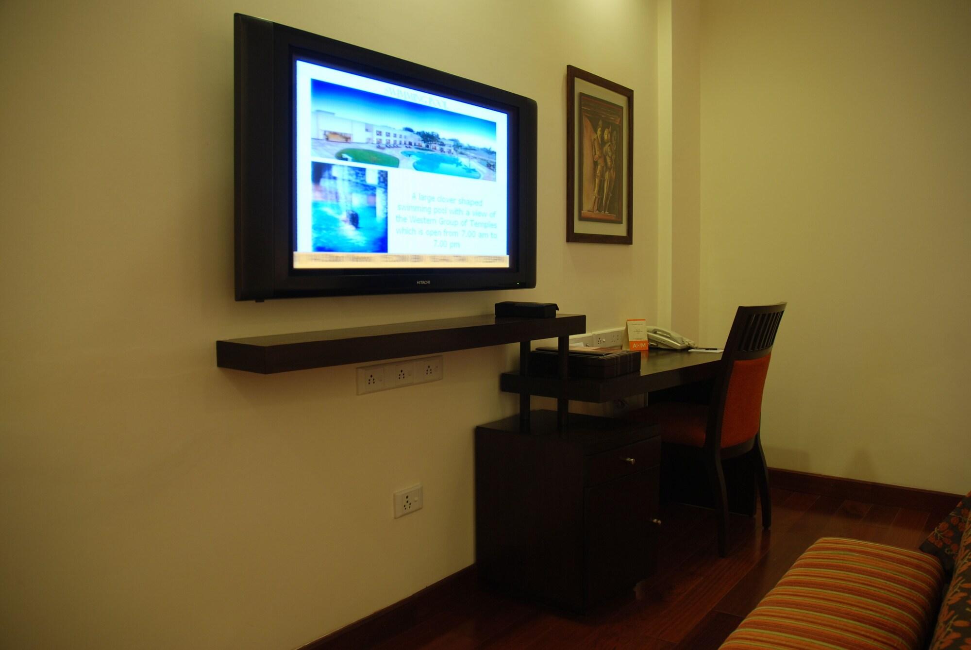 The Lalit Temple View Hotel Khajurāho Eksteriør billede
