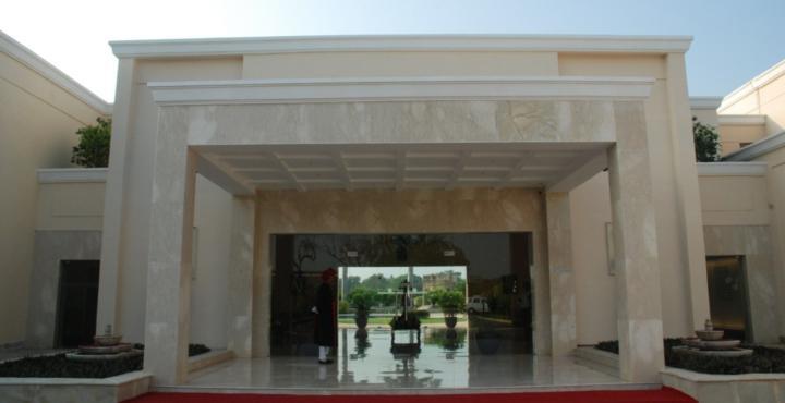 The Lalit Temple View Hotel Khajurāho Eksteriør billede
