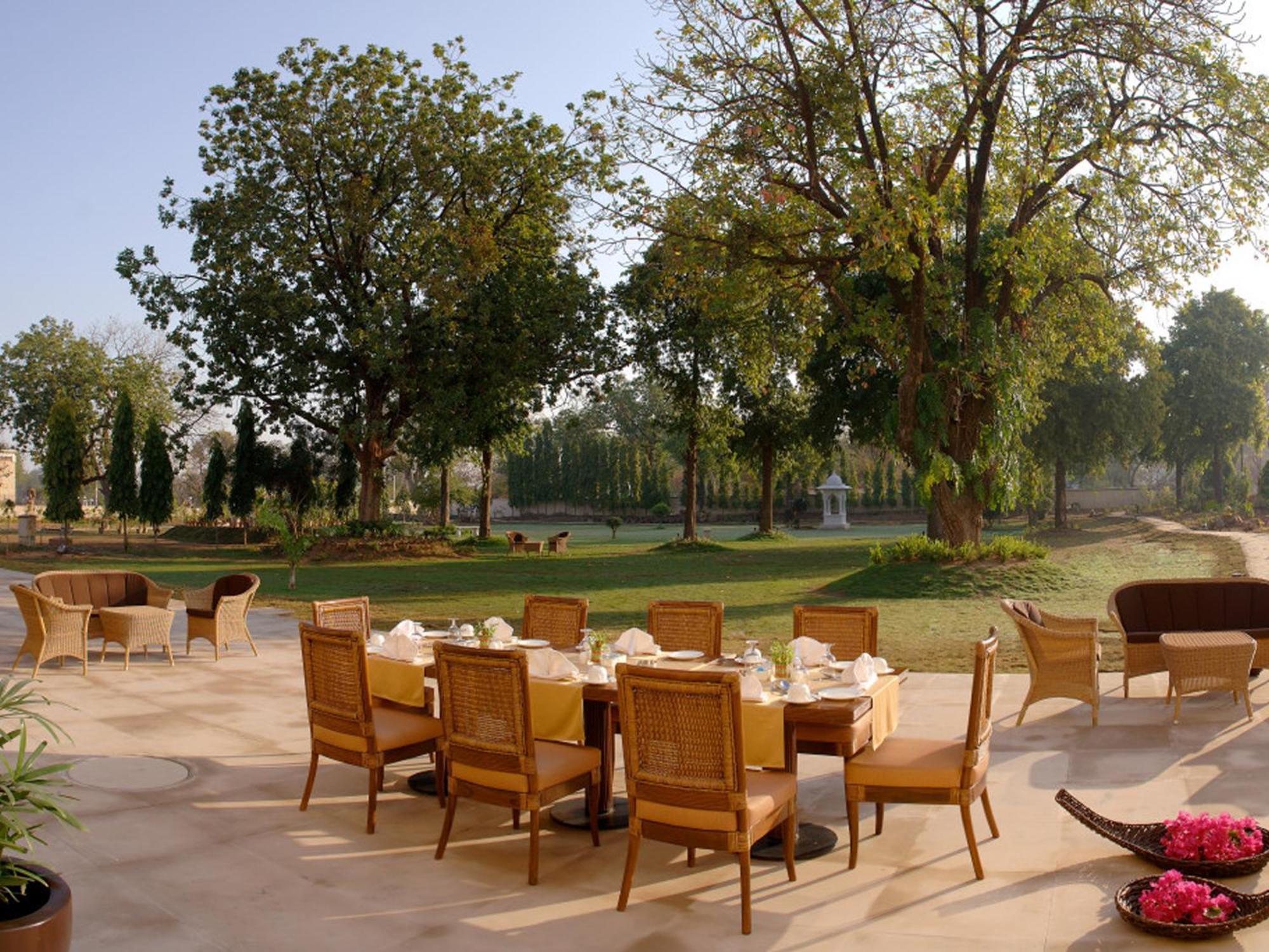 The Lalit Temple View Hotel Khajurāho Eksteriør billede