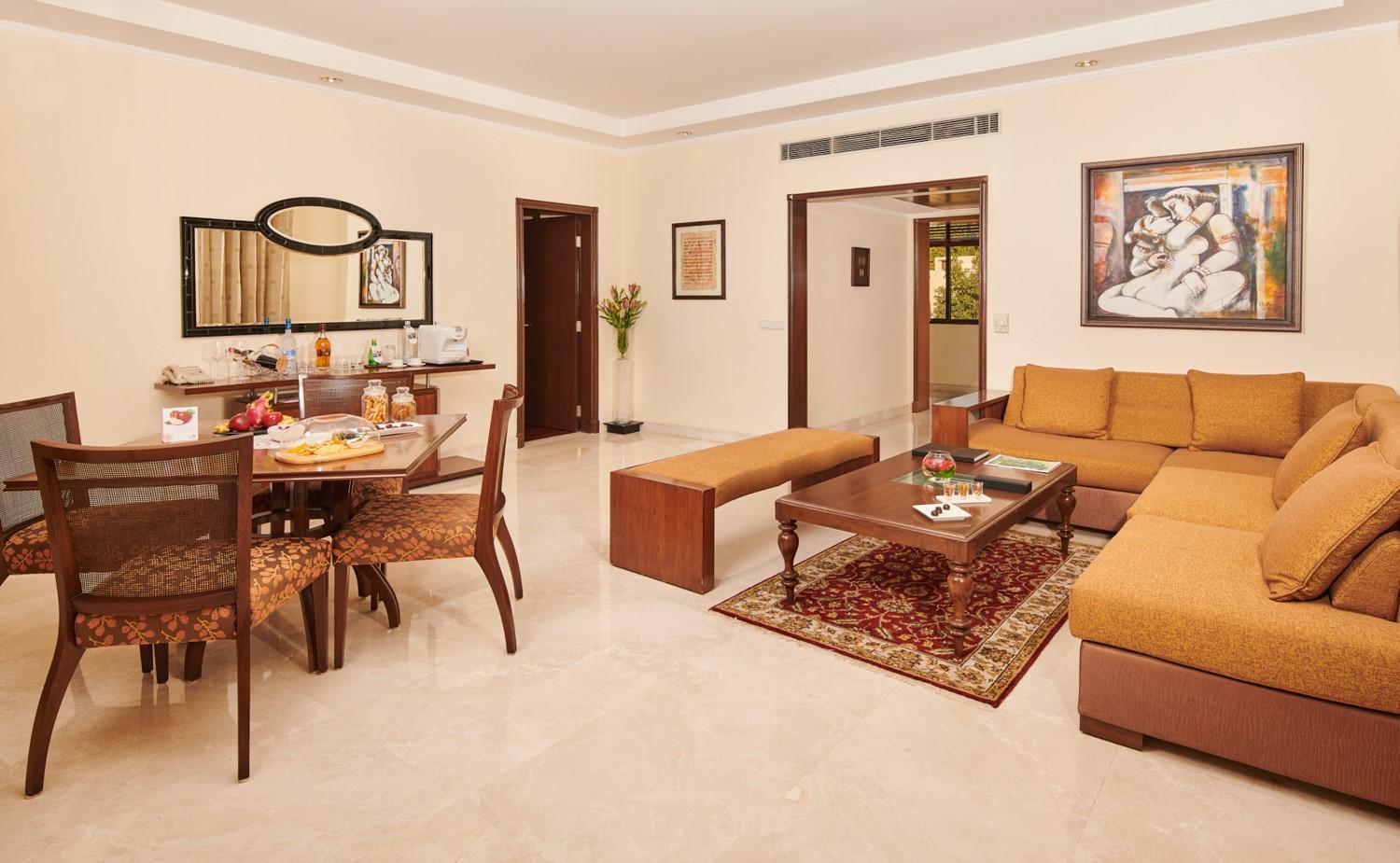 The Lalit Temple View Hotel Khajurāho Eksteriør billede