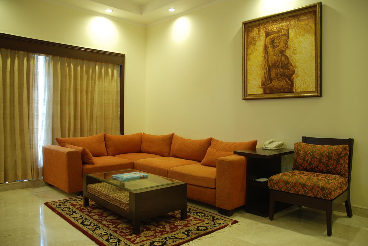 The Lalit Temple View Hotel Khajurāho Eksteriør billede