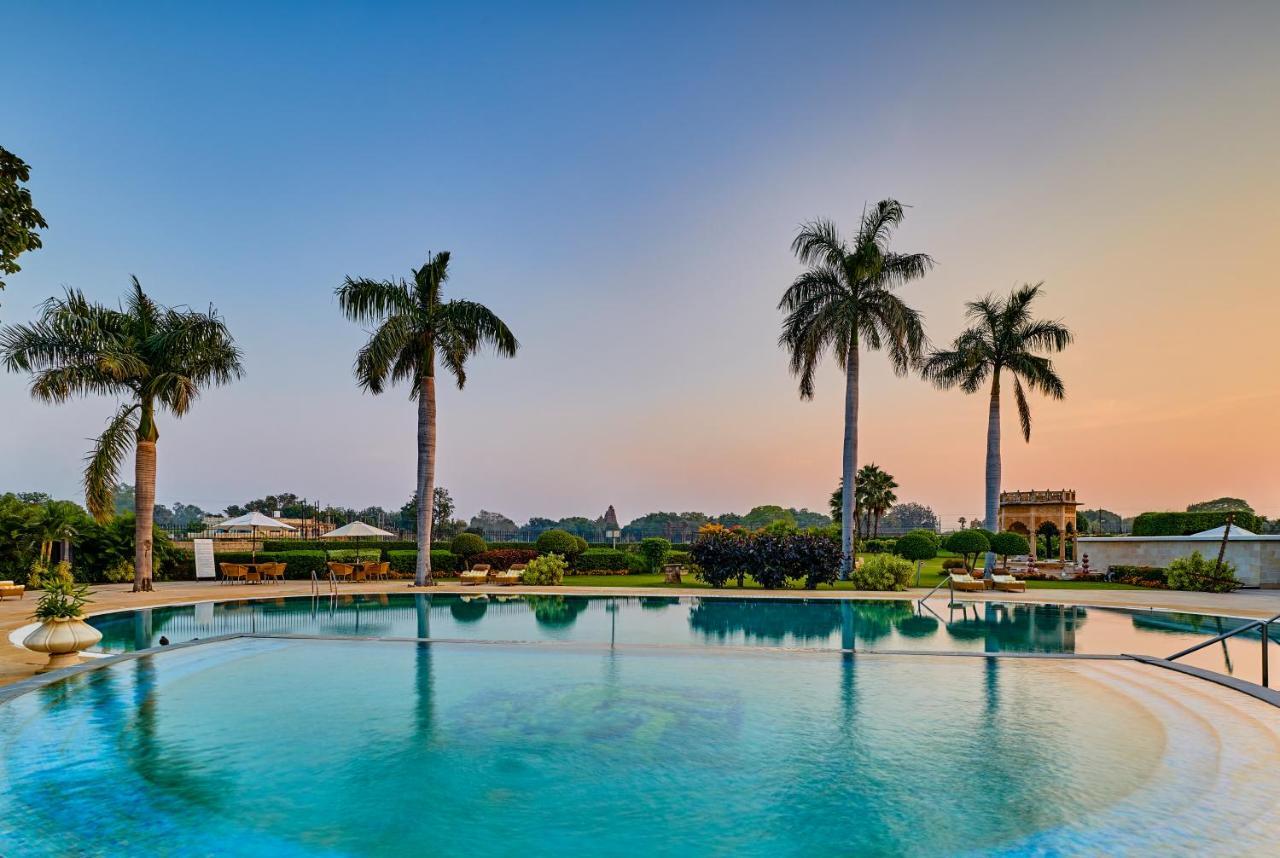 The Lalit Temple View Hotel Khajurāho Eksteriør billede